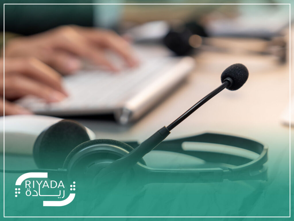 تصميم IVR يزود الحل من أول مكالمة (FCR) بدل ما يرفع التحويلات والانتظار 4 خيارات الخدمة الذاتية Self-Service